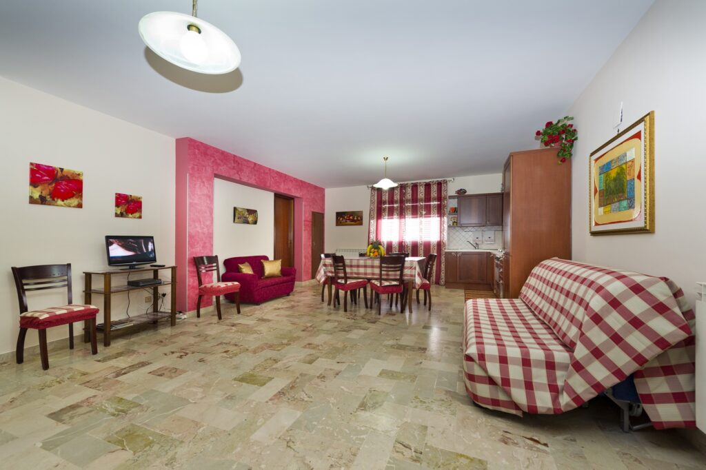 Kitchen 1