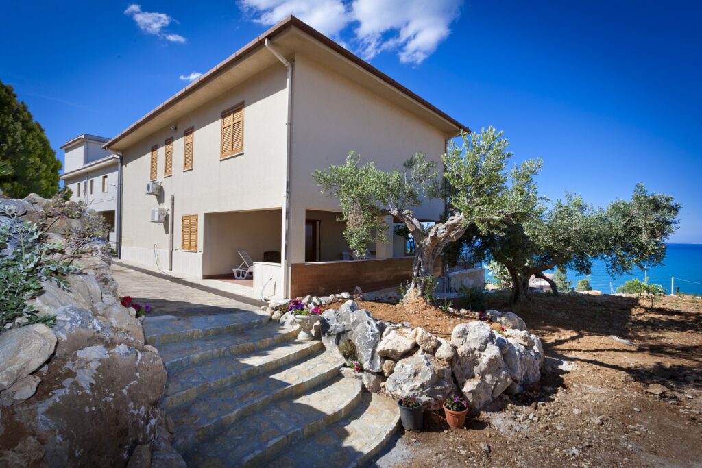 Villa Del Golfo